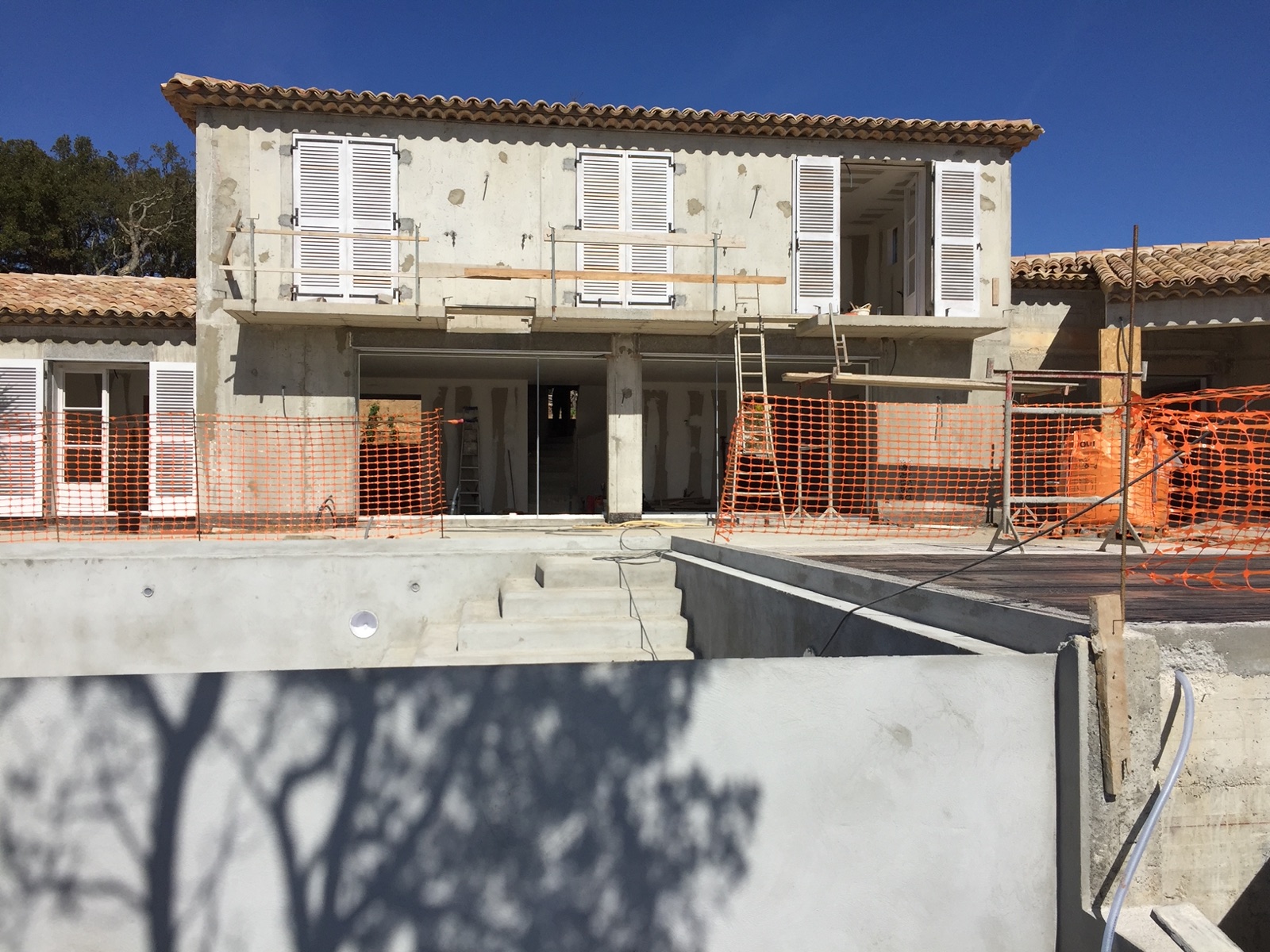 Avant — construction neuve